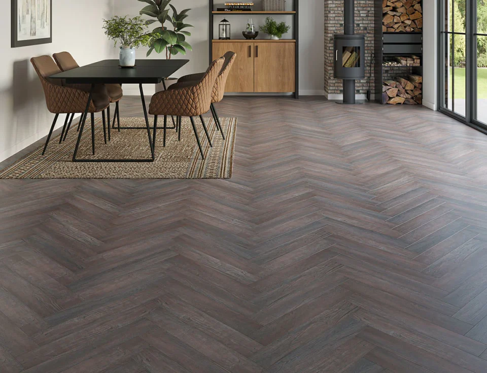 Canopy   Laminate Flooring   EmmettsOak.jpg